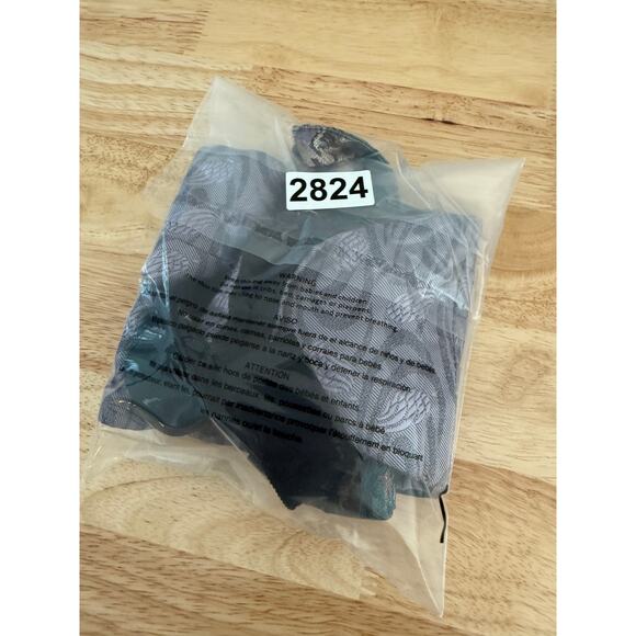 The Tie Rack Set of Matching Bow Tie & Cummerbund Silver Blue One Size JL - Picture 12 of 12